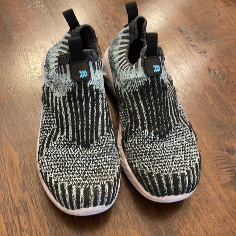 In motion ortholite girls size 2 shoes